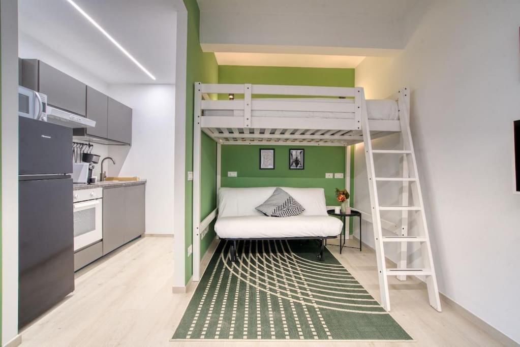 Suzzani 273 - Interno C1 * Mailand